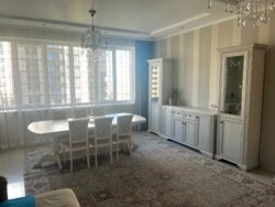 3-��������� �������� � 119 �² � 8/21 ����, ���-������ 21 ���� 1