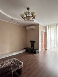 3-��������� �������� � 90.3 �² � 7/20 ����, ������������� 163 ���� 3