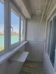 3-��������� �������� � 76 �² � 8/12 ����, ��� ������ 120 ���� 10