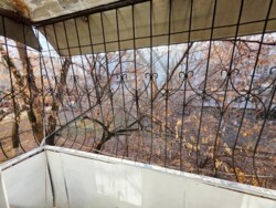 1-��������� �������� � 33 �² � 2/4 ����, ������ 163 � ������� ���� 5