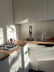 2-��������� �������� � 43 �² � 4/4 ����, ��� �10 8� ���� 2