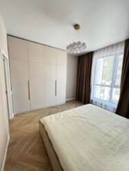 2-��������� �������� � 62 �² � 4/13 ����, ��������� 28 � ����������� ��������� ���� 4