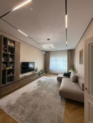 3-��������� �������� � 107 �² � 10/10 ����, ���������� 270 ���� 12