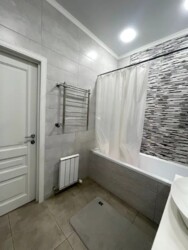 2-��������� �������� � 65 �² � 6/16 ����, �������� 133/2 � ��������, ���� ��������� ���� 4