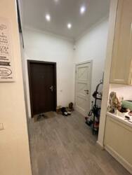 3-��������� �������� � 111 �² � 6/7 ����, ��� ������ ������, ��������� 254/2 ���� 14