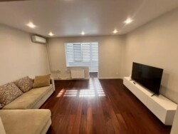 1-��������� �������� � 52 �² � 8/9 ����, ��� �����-2 90 ���� 1