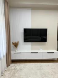 2-��������� �������� � 49 �² � 1/3 ����, ��� ������� ���� 8