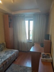 3-��������� �������� � 62.4 �² � 3/5 ����, ��� ������-1 � ���� ��-�������� ���� 10