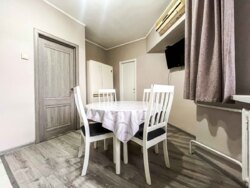 3-��������� ��������, 64 �², 6/9 ����, ��� �����-2 � �����-��������� ���� 26