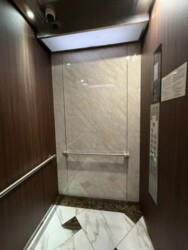 2-��������� �������� � 70 �² � 7/9 ����, ����������� 310� ���� 18