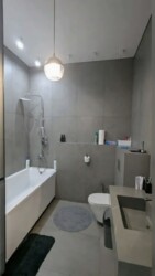 2-��������� �������� � 56 �² � 16/18 ����, ���� 164 � ������������� ���� 8