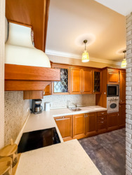 3-��������� �������� � 135 �² � 14/15 ����, ������ 128 ���� 17