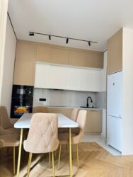 3-��������� �������� � 75 �² � 2/16 ����, ������ ������ 11 ���� 19