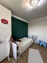 3-��������� �������� � 115 �² � 7/21 ����, �������� 4 ���� 17