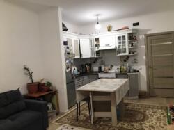 2-��������� �������� � 55 �² � 2/13 ����, ������ ������ 17� � ������� ���� 11