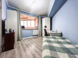 3-��������� ��������, 64 �², 6/9 ����, ��� �����-2 � �����-��������� ���� 21