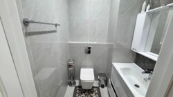 3-��������� �������� � 105 �² � 2/18 ����, ���� 164 ���� 5