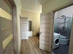 1-��������� �������� � 50 �² � 10/14 ����, ���������� 37 ���� 4