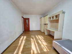 1-��������� �������� � 33 �² � 2/4 ����, ������ 163 � ������� ���� 2