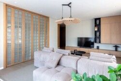 4-��������� �������� � 156 �² � 7/21 ����, ���-������ � ���������� ���� 11