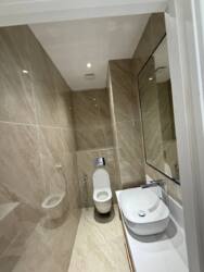 3-��������� �������� � 125.9 �² � 5/6 ����, ������� ������������� 71 ���� 9