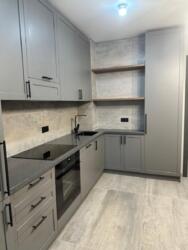 2-��������� �������� � 56.5 �² � 1/13 ����, ���� �� 189/3 � �������� ���� �� ���� 8