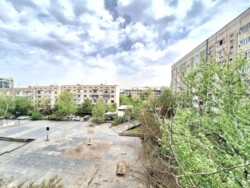 4-��������� �������� � 85.9 �² � 5/6 ����, �������� 154 ���� 31