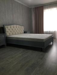 3-��������� �������� � 90.1 �² � 6/9 ����, ��� �����-1, ��������� 522/1 � �������� ���� 1