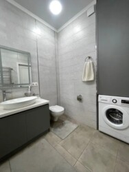 2-��������� �������� � 65 �² � 6/16 ����, �������� 133/2 � ��������, ���� ��������� ���� 5