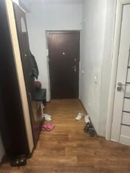 3-��������� �������� � 90 �² � 10/10 ����, �������� 241/3 � �� � ������� ���� 14