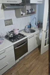 2-��������� �������� � 60 �² � 2/5 ����, ��������� 35 � ���������-�����������-��������� (��������� ���) ���� 1