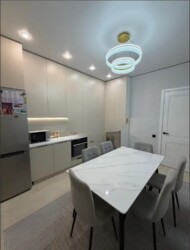 3-комнатная квартира · 95 м² · 1/9 этаж, Симферопольская 13 — Жандосова 108/1 фото 3 3-комнатная квартира · 95 м² · 1/9 этаж, Симферопольская 13 — Жандосова 108/1 фото 3