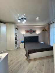 3-��������� �������� � 75 �² � 4/4 ����, ������ 73 � ������ ���� ��������� ������ ���� 5