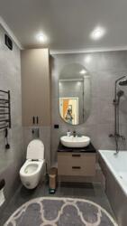 2-��������� �������� � 50.6 �² � 5/13 ����, ��� ������-1, �������� 348/1 (��������� - ������) ���� 19