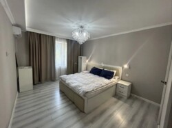 2-��������� �������� � 68 �² � 4/5 ����, ������� 4 � �������� ���� 1