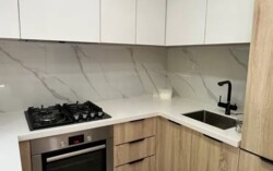 ��������� �������� ������, ������������� �-�, �����, 208 ���� 1