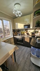 3-��������� �������� � 61.1 �² � 3/5 ����, ��� ������-1 6 ���� 4