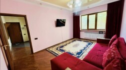 3-��������� �������� � 74 �² � 2/9 ����, �������� 93 � ����������� ���� 5