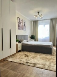 3-��������� �������� � 60 �² � 2/4 ����, ���������� 101 � �������� ���� 5