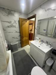 3-��������� �������� � 50 �² � 3/5 ����, ��� ������-3, ���������� 39 ���� 23