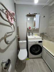 2-комнатная квартира · 43 м² · 4/4 этаж, Утепова 23 — Розабакиева утепова фото 1 2-комнатная квартира · 43 м² · 4/4 этаж, Утепова 23 — Розабакиева утепова фото 1