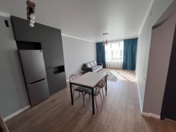 2-��������� �������� � 55 �² � 5/17 ����, ��������� 27� � ���� ��������� ���� 11