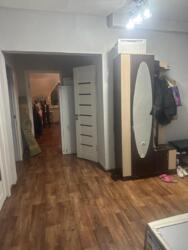 3-��������� �������� � 90 �² � 10/10 ����, �������� 241/3 � �� � ������� ���� 11