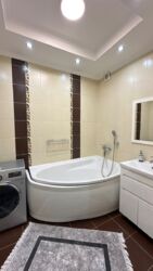 2-��������� �������� � 62 �² � 8/9 ����, ��� �������-2 � �����-������������ ���� 14