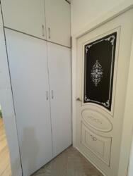 3-��������� �������� � 70 �² � 3/3 ����, ��� ���������, ������� � ����� LG ���� 13