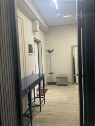 2-��������� �������� � 61.6 �² � 5/10 ����, ����� 58/1 ���� 5