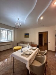 2-��������� �������� � 60 �² � 2/16 ����, ���-������ 53 � ������� ���� 4