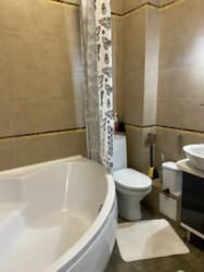 4-комнатная квартира · 85.6 м² · 2/16 этаж, Абая 150/230 фото 2 4-комнатная квартира · 85.6 м² · 2/16 этаж, Абая 150/230 фото 2