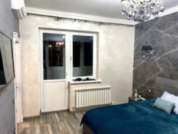 2-��������� �������� � 81 �² � 9/9 ����, ��� �������, ������� �������������� 138/4 ���� 8