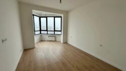 2-��������� �������� � 52.7 �² � 5/7 ����, ���� 3